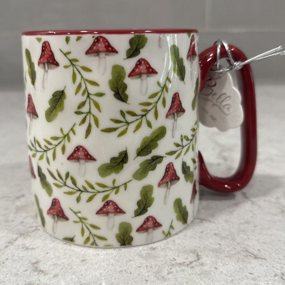 HOLIDAY MUSHROOMS 16oz Mug 10 Strawberry Street Bella MUSHROOM Red Green NEW